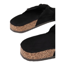 Vices LDAY-F5-38-musta 1