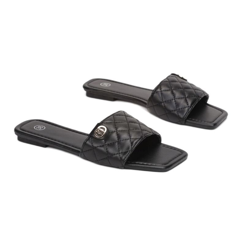 Vices LDAY-F18-38-musta 1