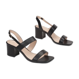 Vices 77-282-38-musta 1