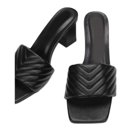 Vices 96018-4-38-musta 1