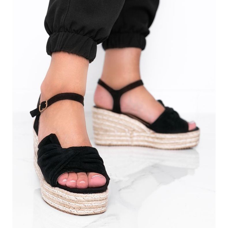Mustat espadrillit kiilalla Minh 1