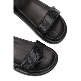 Vices 1089-38-musta 1