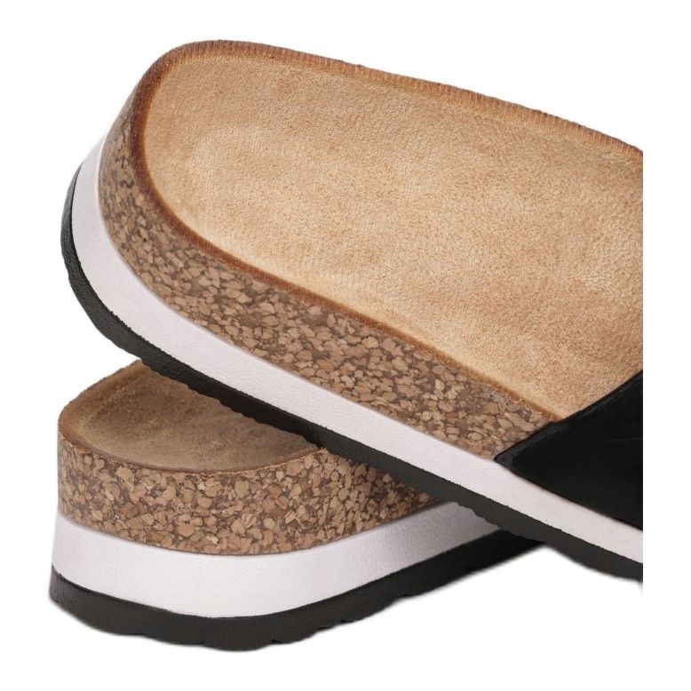 Vices 1099-38-musta 1