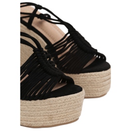 Vices NN120-38-musta 1