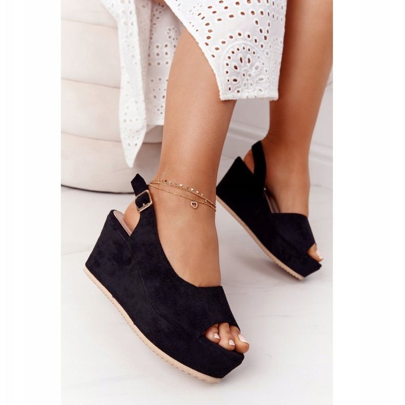 Suede Wedge Sandaalit Musta Party Time 2