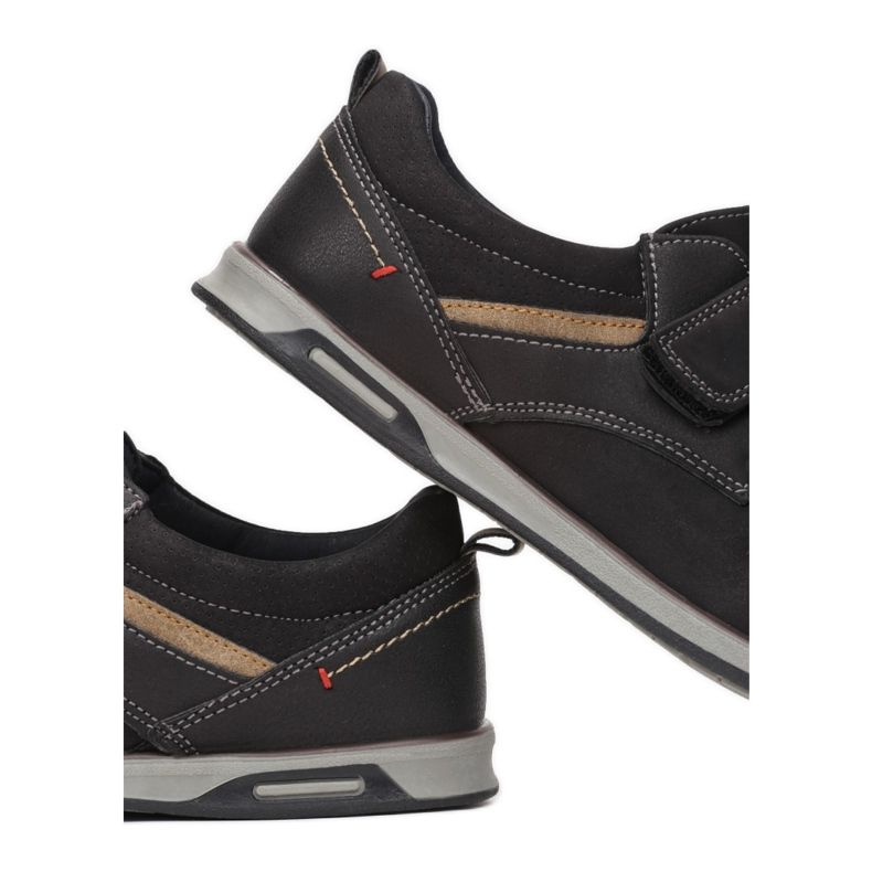 Vices Vice T56-93-38-musta 1