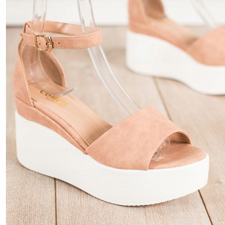 Comer Kevyet sandaalit alustalla beige 1