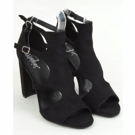 Mustat korkeakorkoiset sandaalit NS111P Musta 1