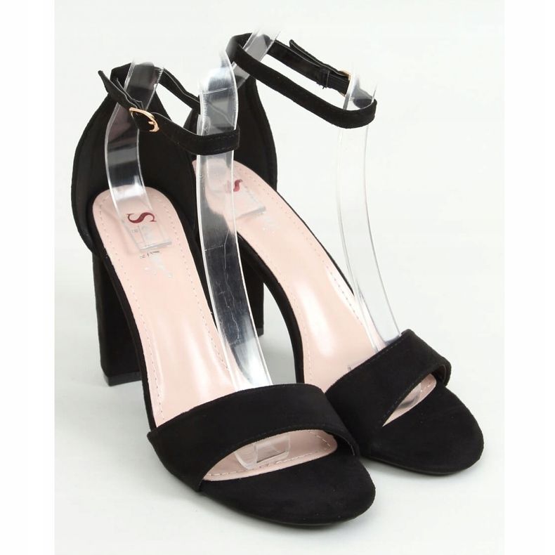 Mustat sandaalit postitse TU132P Black 1