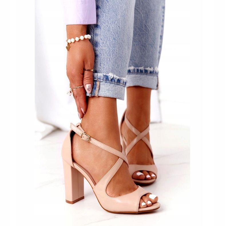 PG1 Tyylikäs alaston Jemma sandaalit baarissa beige 1