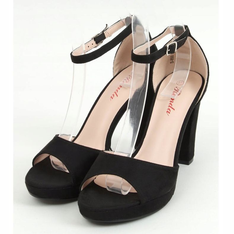 Musta S-850 Musta platform-sandaalit 1