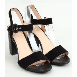 Mustat korkeakorkoiset sandaalit SL1008P Musta 1