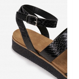 Vices 100-167-38-musta 1