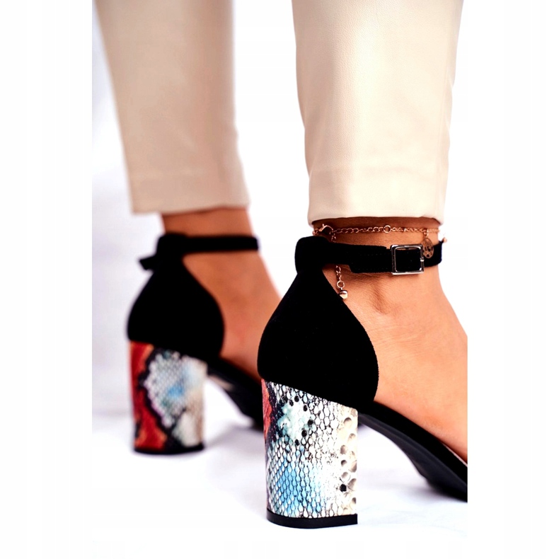 Naisten sandaalit korkealla korolla Sergio Leone musta SK873 monivärinen 2