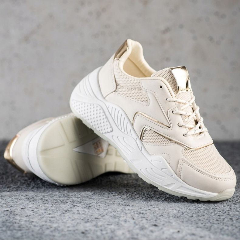 SHELOVET Tyylikkäät lenkkarit ruskea 1