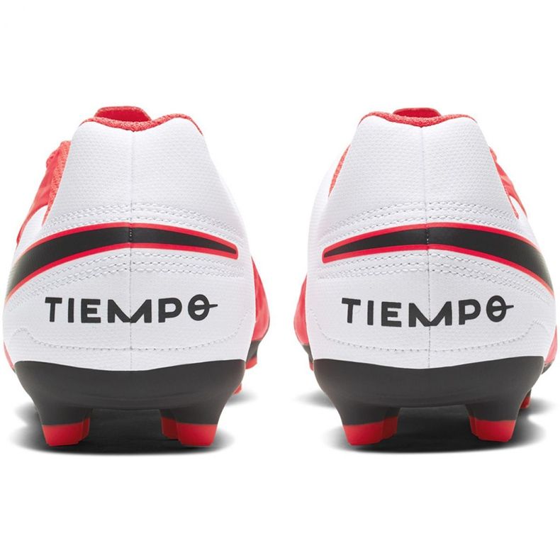 Nike Tiempo Legend 8 Club FG / MG M AT6107-606 jalkapallokengät musta 3