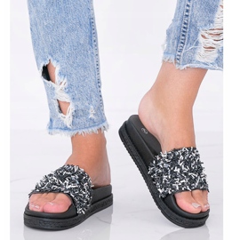 Mustat tossut, joissa kuutio zirkonia Love Bling 1