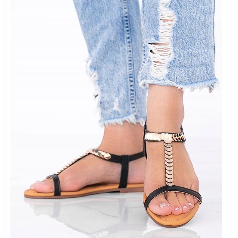 Emmien mustat naisten sandaalit 1