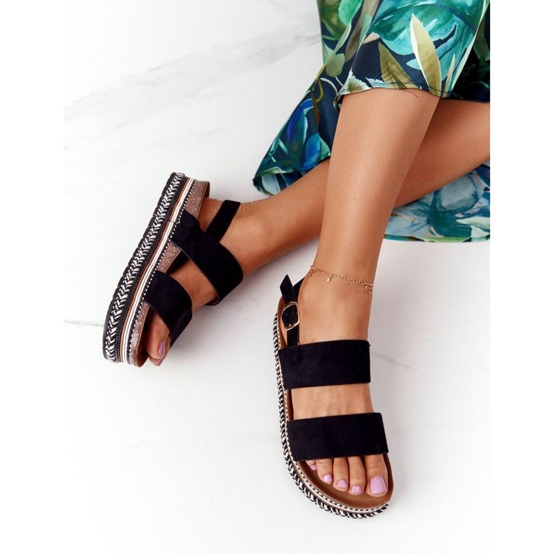 Mokkanahkaiset sandaalit mustalla Olympia -alustalla monivärinen 1