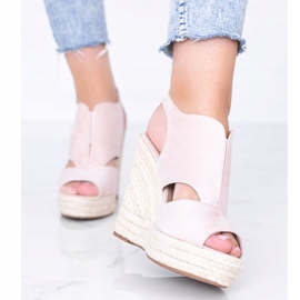 Beige -kiilakengät Sandalista 1