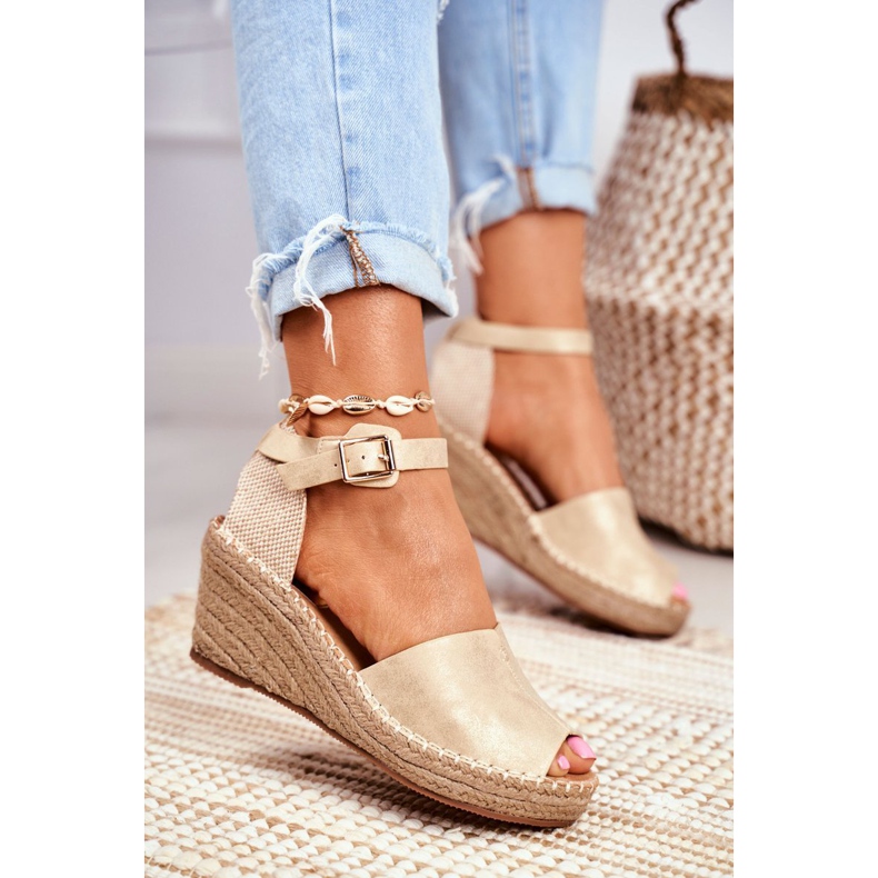 Evento Naisten sandaalit Wedge Espadrilles Gold kultainen 1
