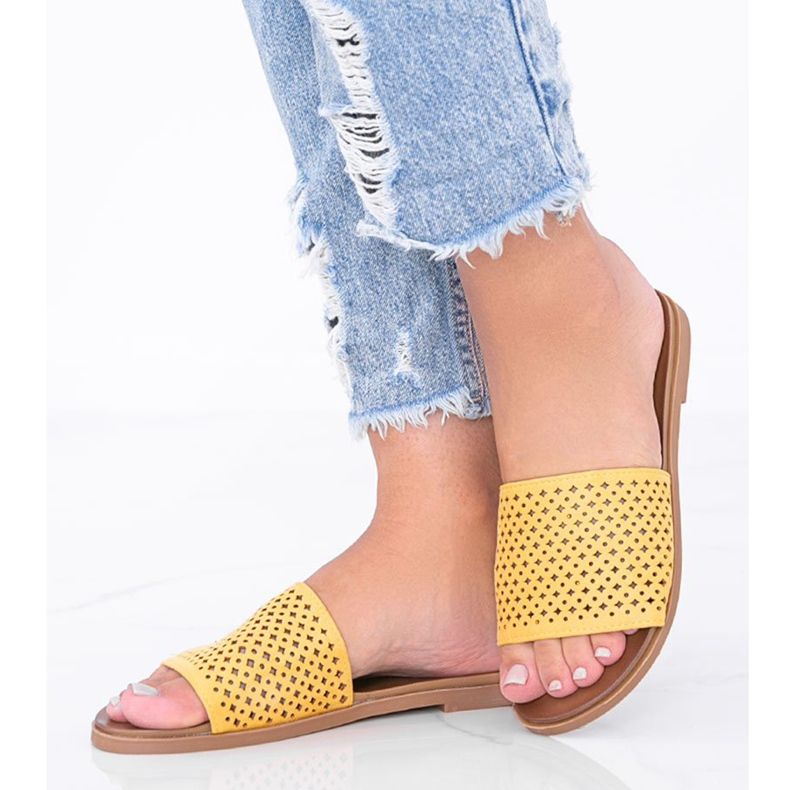 Keltaiset avoimet naisten Ballera -tossut keltainen 1