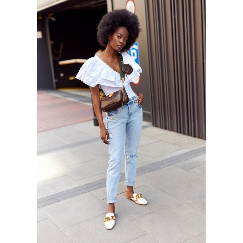 Beige tossut, joissa päälliset ja ketju Beige Call On Me 1