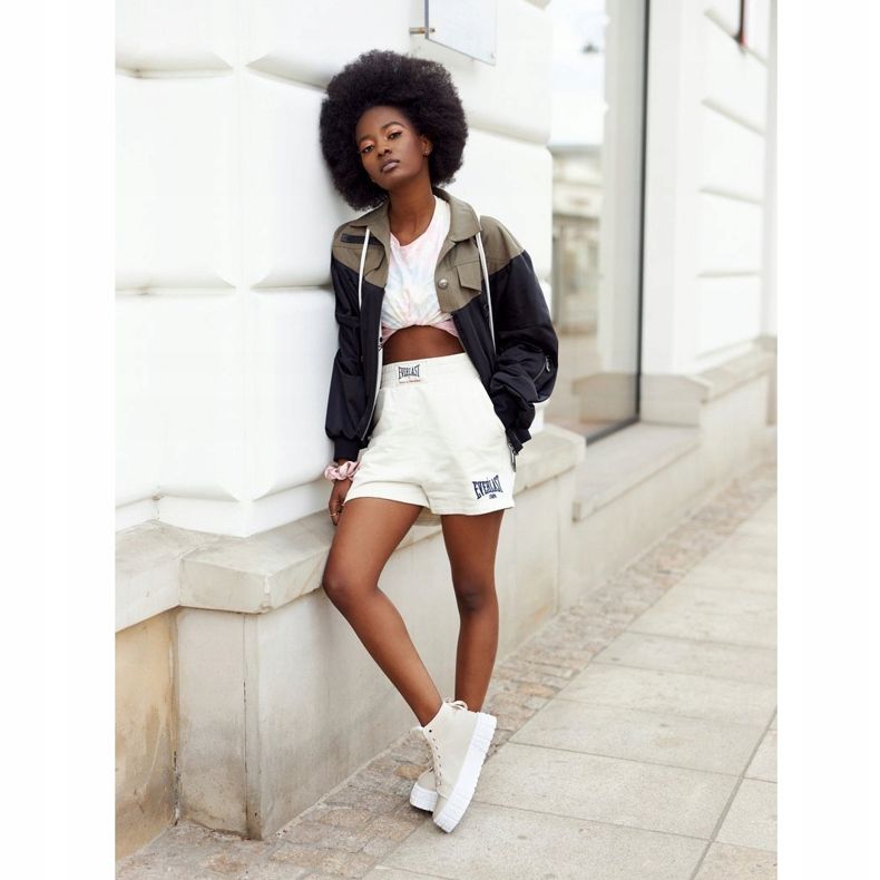 Naisten korkeat lenkkarit beigellä Manhattan -alustalla 1