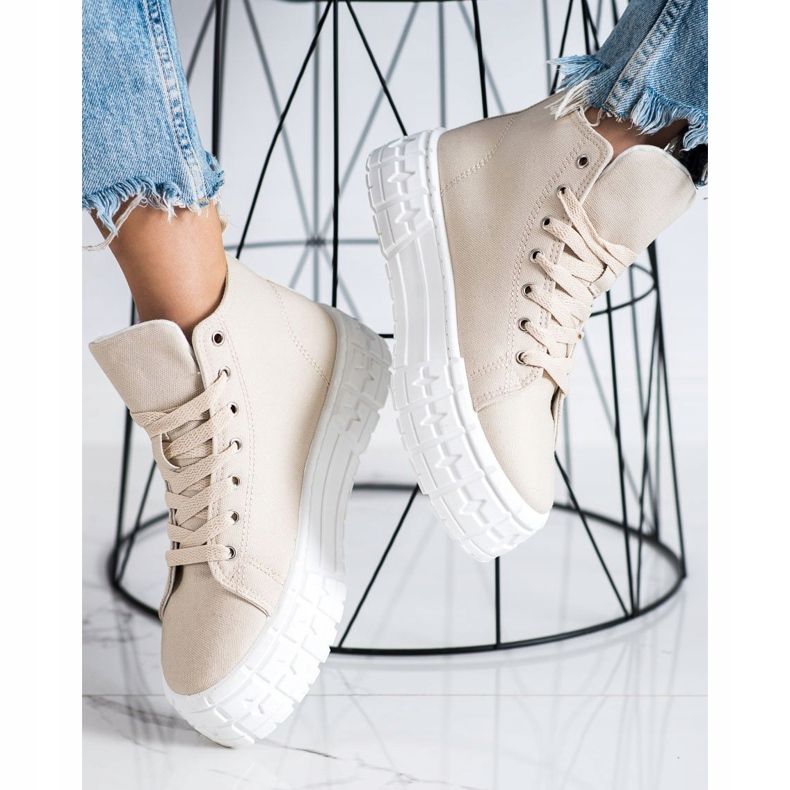 Goodin Korkean muodin lenkkarit beige 1