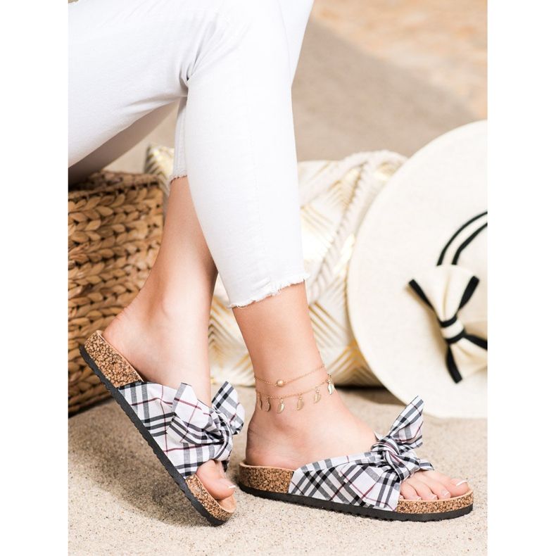 Bona Tossut, joissa ruudullinen rusetti monivärinen 2