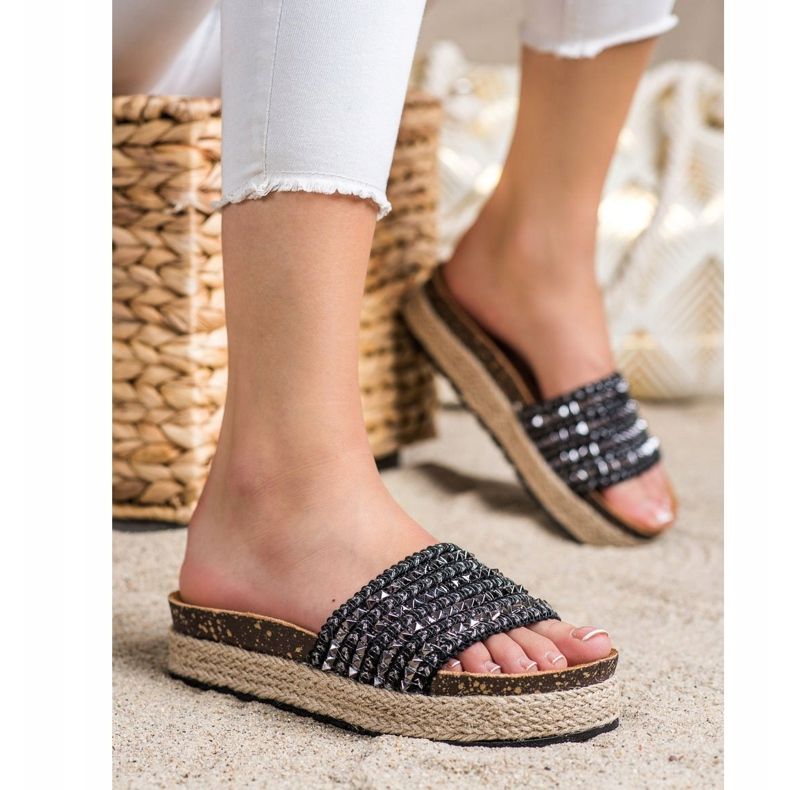 Groto Gogo Mustat tossut nastoilla 2