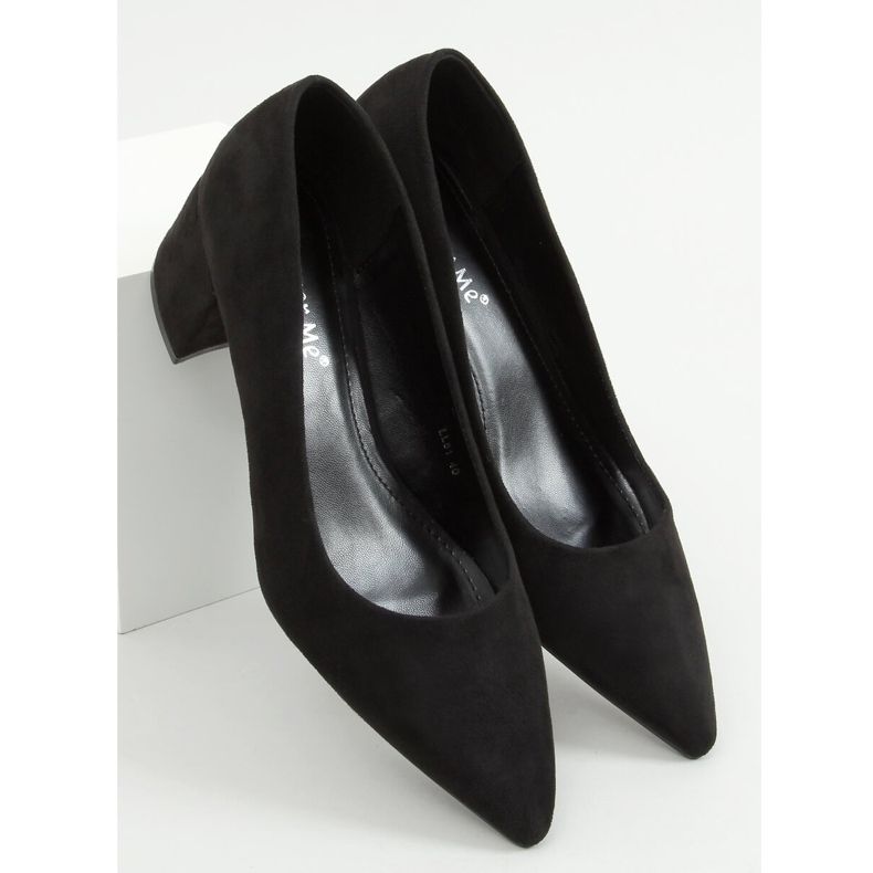 Mustat avokkaat matalat korot musta LL81 Musta 1