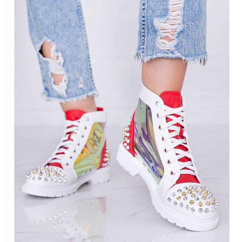 Valkoiset ja punaiset läpinäkyvät saappaat Lea -nastoilla valkoinen punainen 1