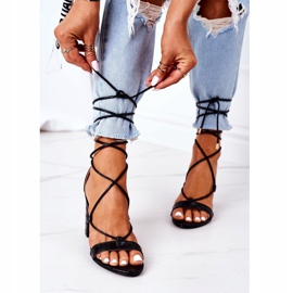 PS1 Sidotut sandaalit mustalla Catwalk -baarilla 2