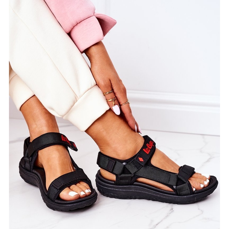 Naisten urheilusandaalit Lee Cooper LCW-21-34-0211L Musta 2