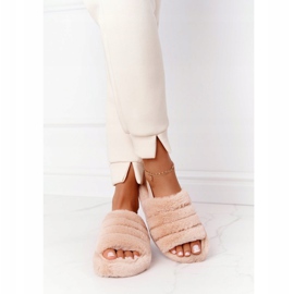 PS1 Turkis -tossut beigellä lumihiutalealustalla 2