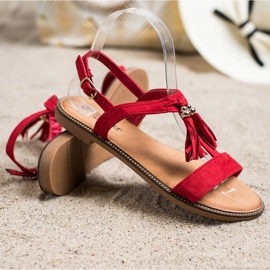 Groto Gogo Punaiset sandaalit hapsuilla punainen 1