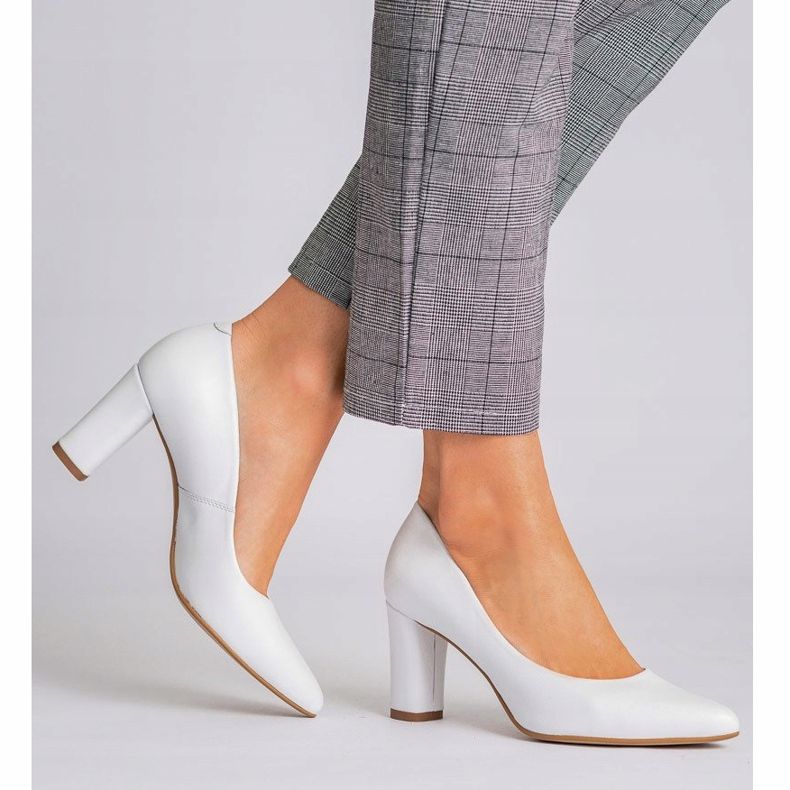 Marco Shoes Klassiset valkoiset nahkapumput valkoinen 1