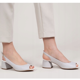 Marco Shoes Harmaat nahkaiset sandaalit 1506P, vakaa kantapää 1