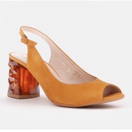 Marco Shoes Keltaiset nahkasandaalit, joissa 3D 1517P -kantapää keltainen 1