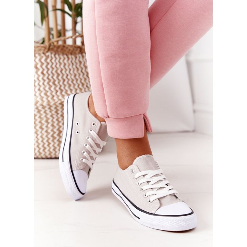 Naisten klassiset lenkkarit harmaat Omerta 2