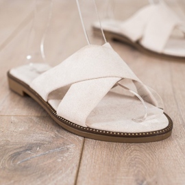 Ideal Shoes Tyylikkäät mokkanahkatossut beige 1