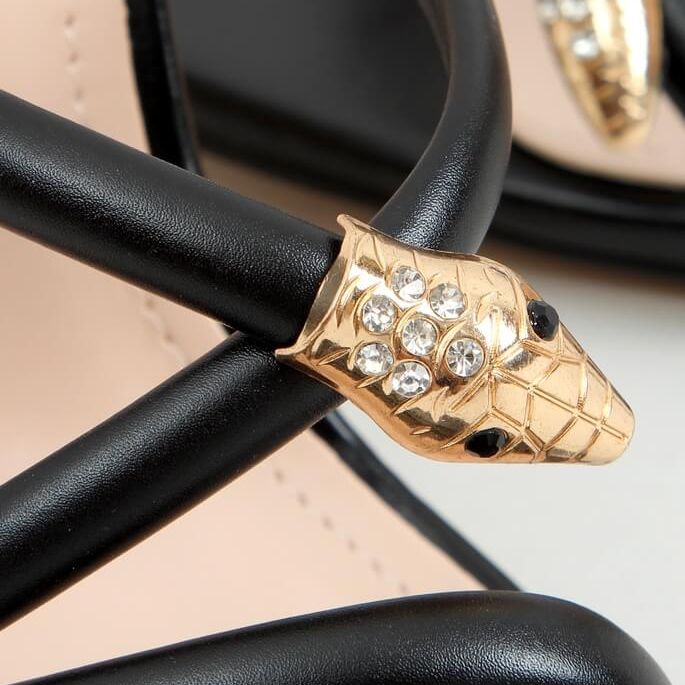 Musta M311P Mustat tossut nastassa 2