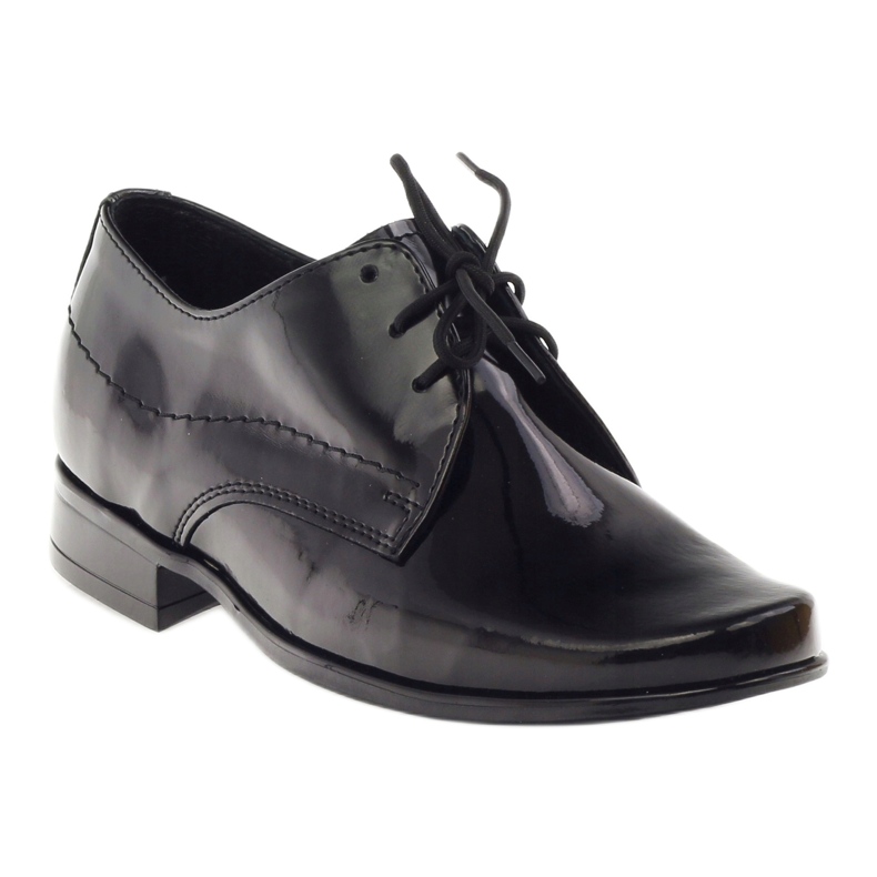 Mustat lakatut pojat, ehtoollispojat Gregors 429 nahka 4