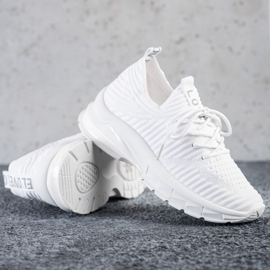 SHELOVET Valkoiset lenkkarit lavalla valkoinen 1