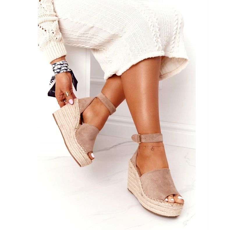 MSMG Vaaleanruskeat Makenna Wedge -sandaalit punoksilla beige 4