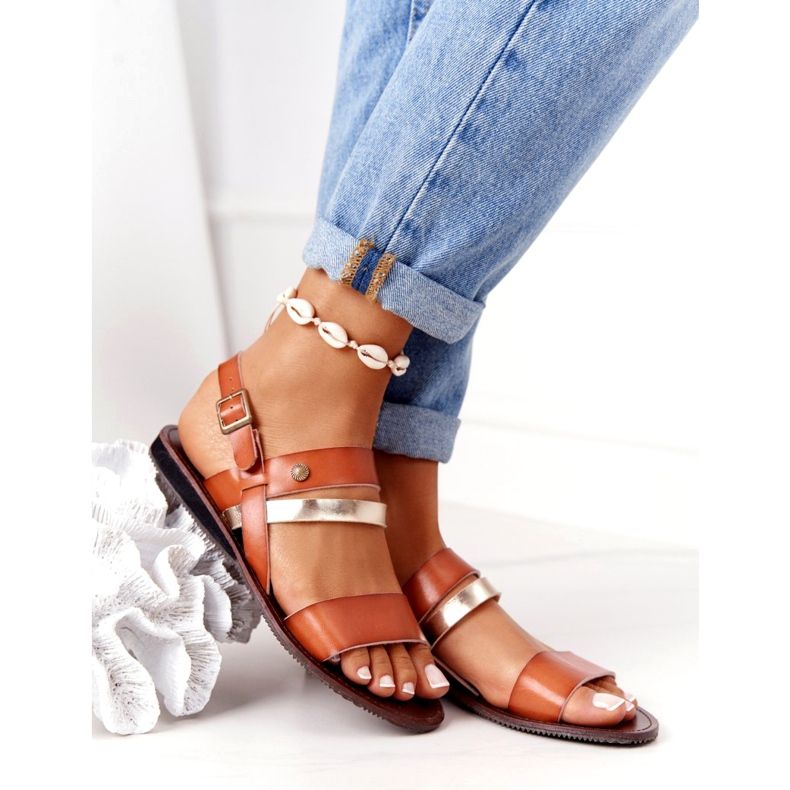 Naisten litteät sandaalit, ruskea ja kultainen Doris 2