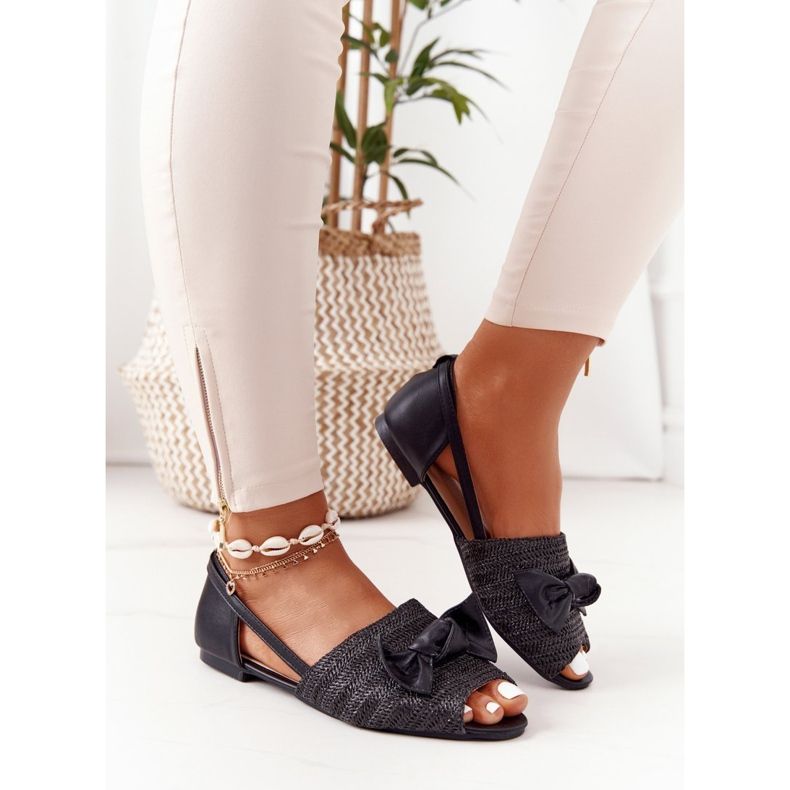 Litteät sandaalit punotulla Lu Boo -mustalla 1