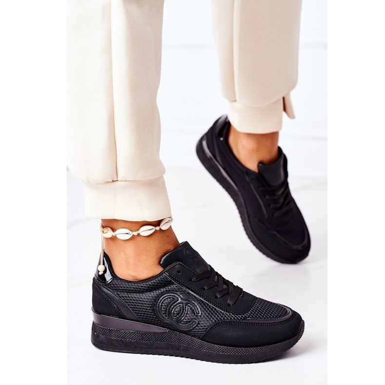 PE1 Naisten urheilukengät Tennarit Black Under Control musta 2