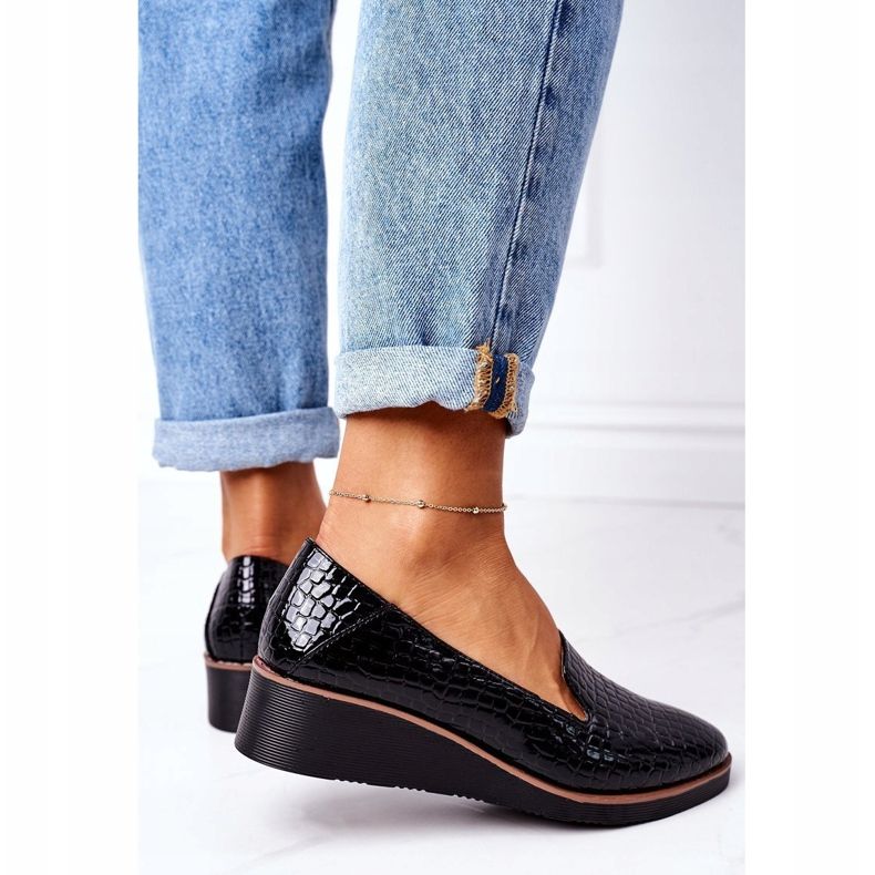 Lakatut kengät Wedge Vinceza 10675 musta 1